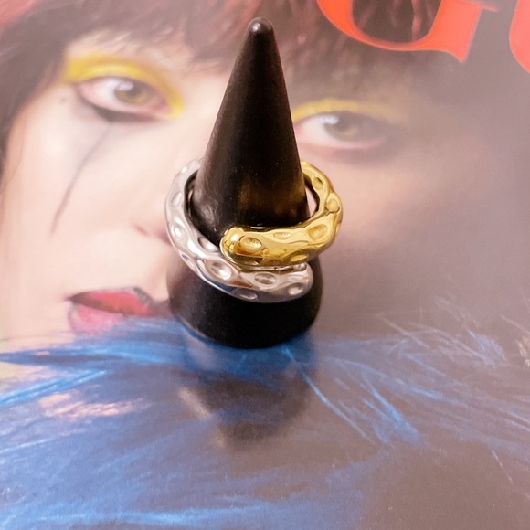 18k Gold Plated Ring - Picture 2 of 2